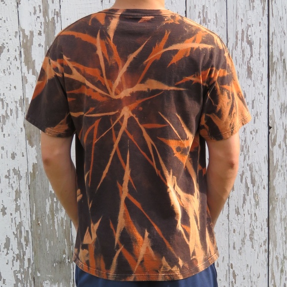 Gears of War Custom Spiral Bleach Tee sz L - Picture 5 of 5